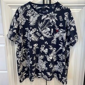 Two men’s XL TShirts
